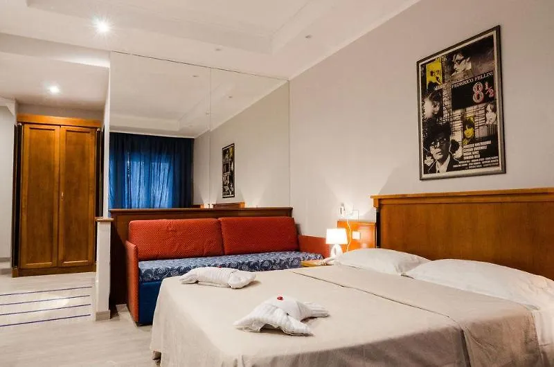 Rona Resort Rome Hotel