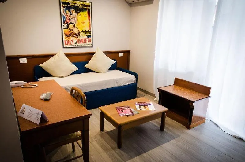 Rona Resort Rom